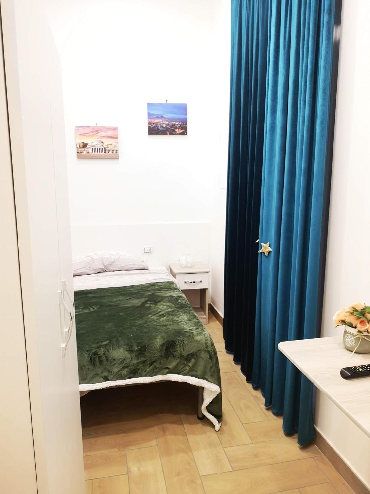 Dimora Ruggiero 2* Napoli